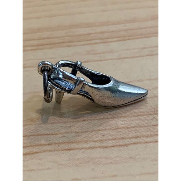 REO Jewelry - .925 Vintage Sling Back High Heel Shoe Sterling Silver Jewelry Charm